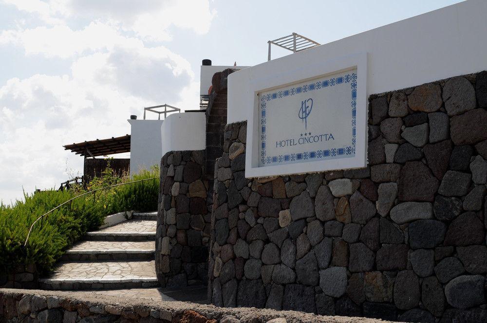 Hotel Cincotta Panarea Exterior foto