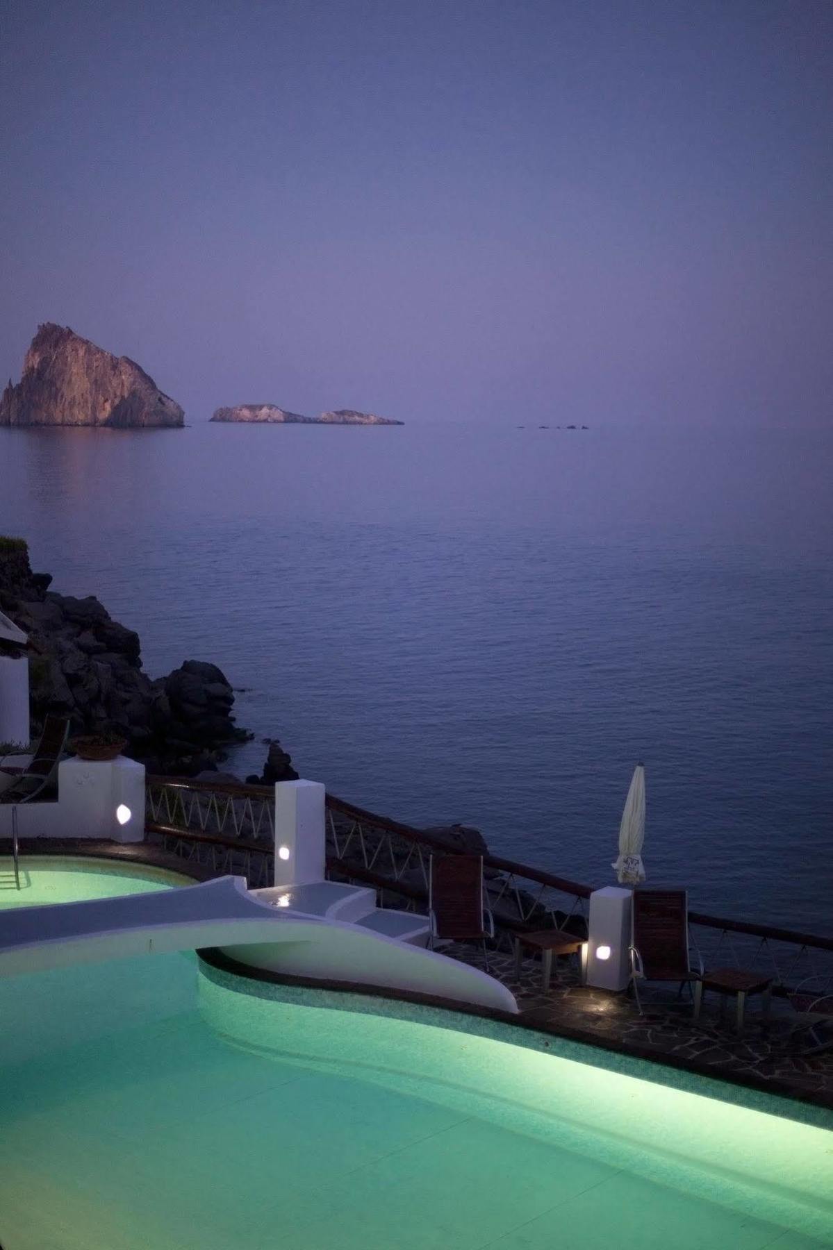 Hotel Cincotta Panarea Exterior foto