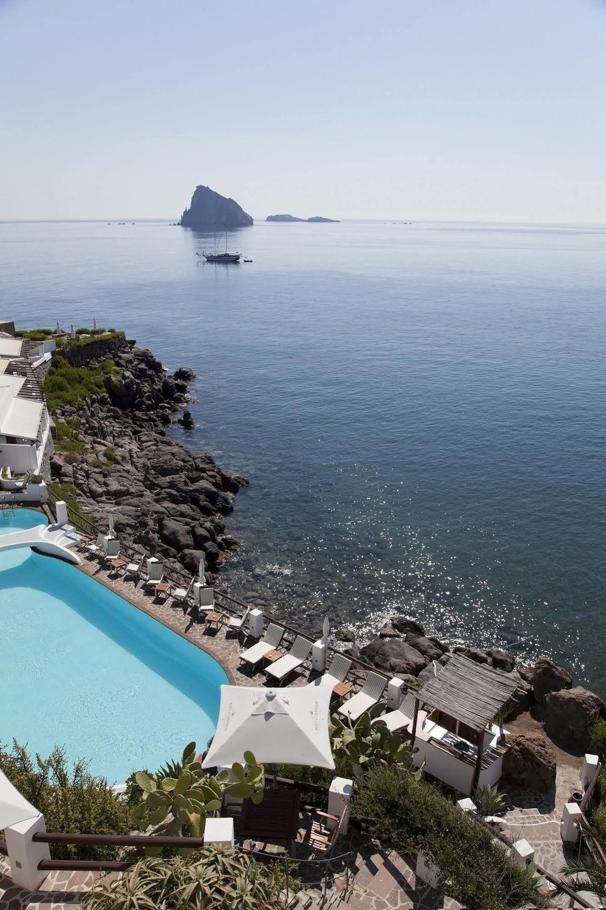 Hotel Cincotta Panarea Exterior foto